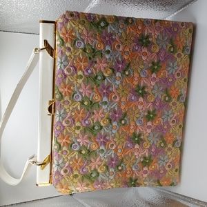 Vintage floral print handbag